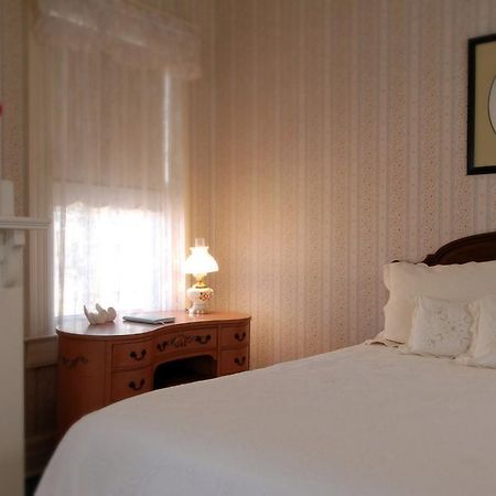 The Grey Swan Inn Llc Blackstone Buitenkant foto
